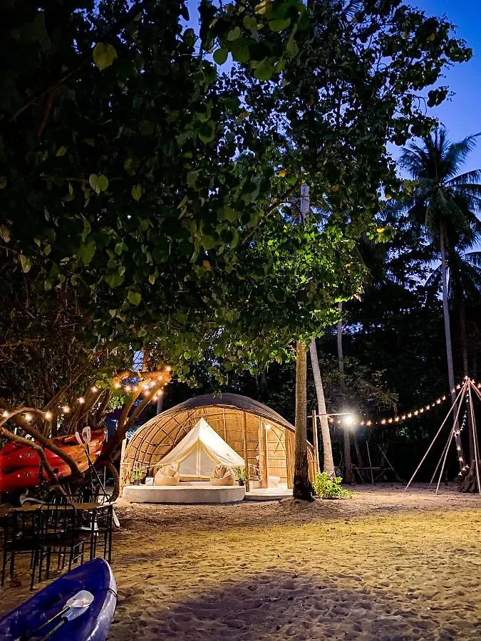 Luxury tent The Por Beach Ko Por